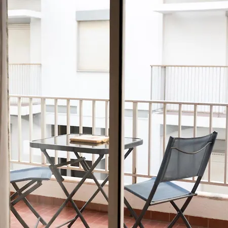 Jaune - 50 Meters To The - Apartamento Quarteira