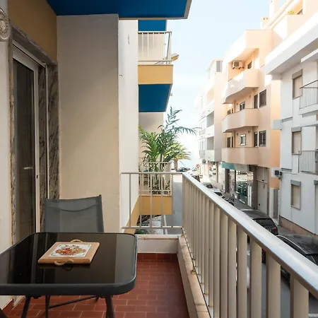Jaune - 50 Meters To The - Quarteira